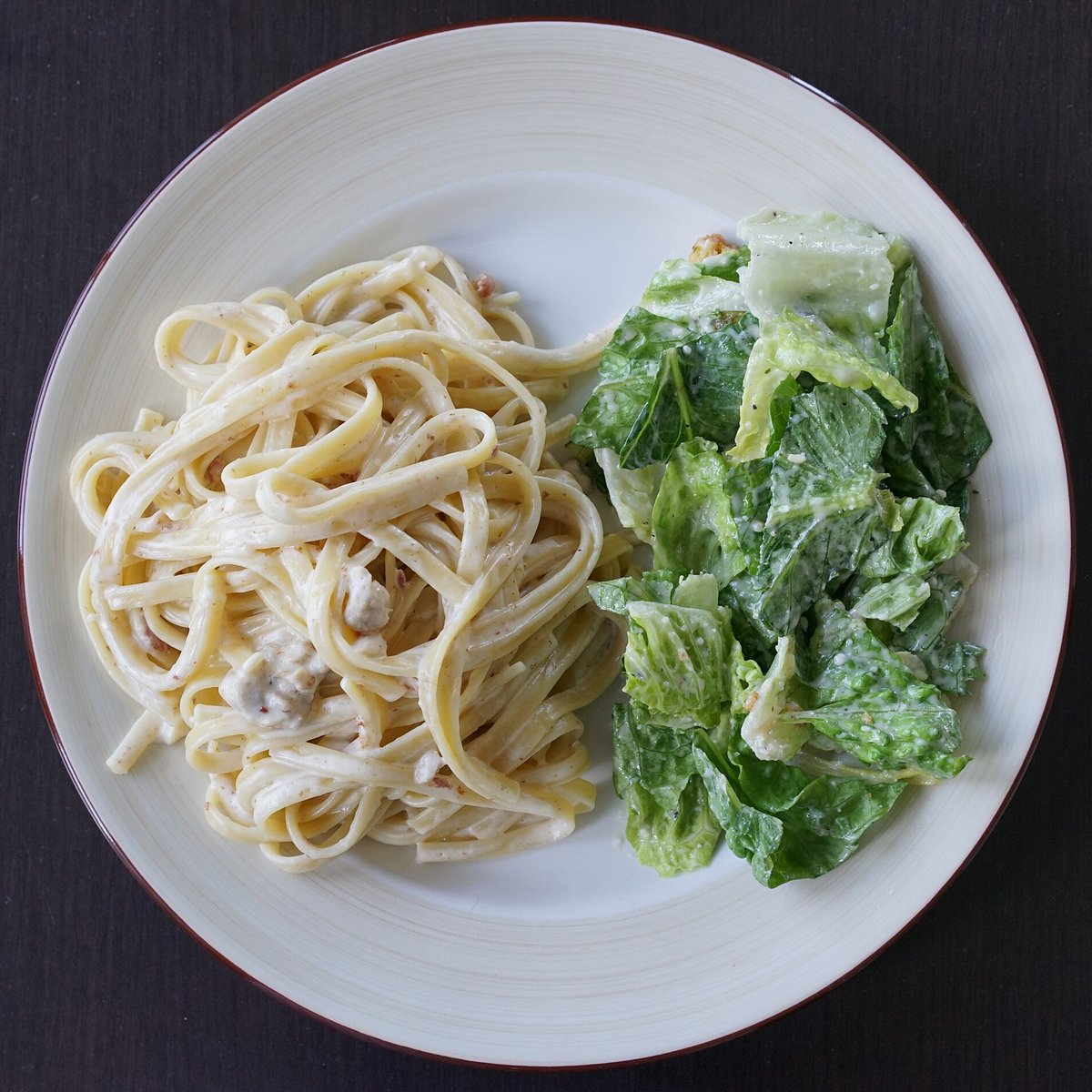 Creamy chicken alfredo pasta