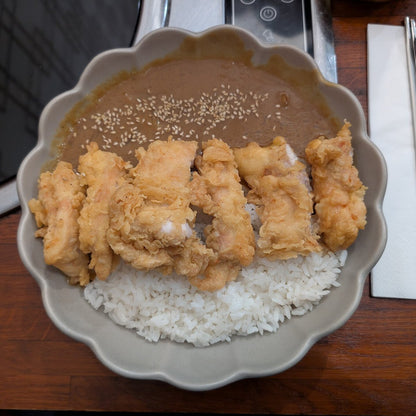 Chicken curry with steamed rice