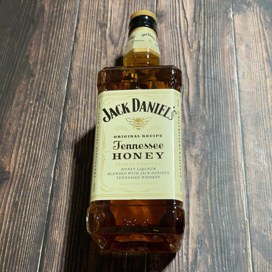 Jack Daniel's Tennessee Honey bottle detail